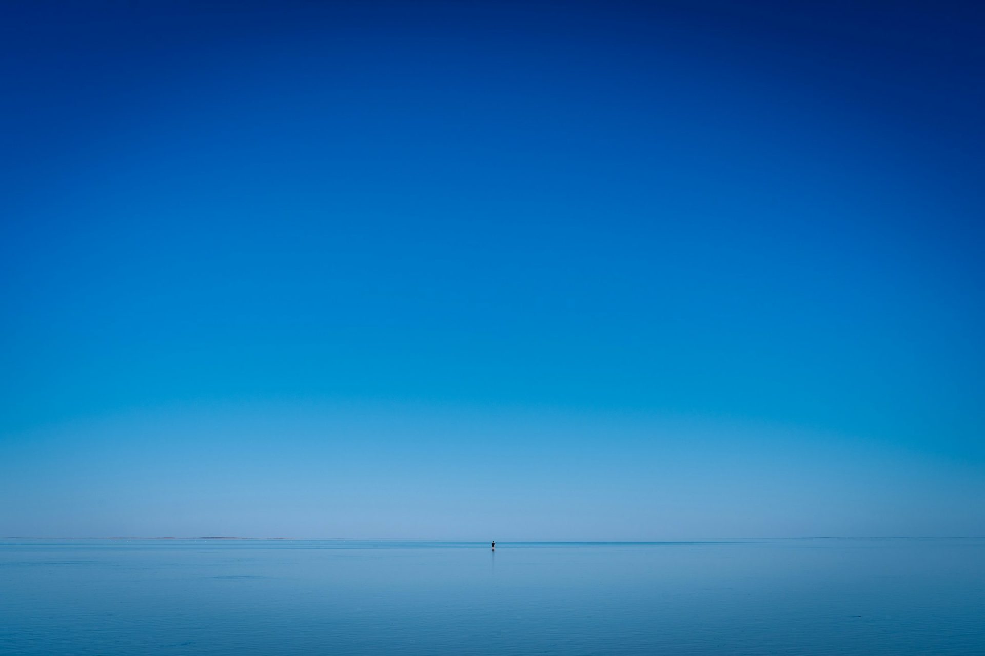 Calm ocean horizon, south east Queensland coast